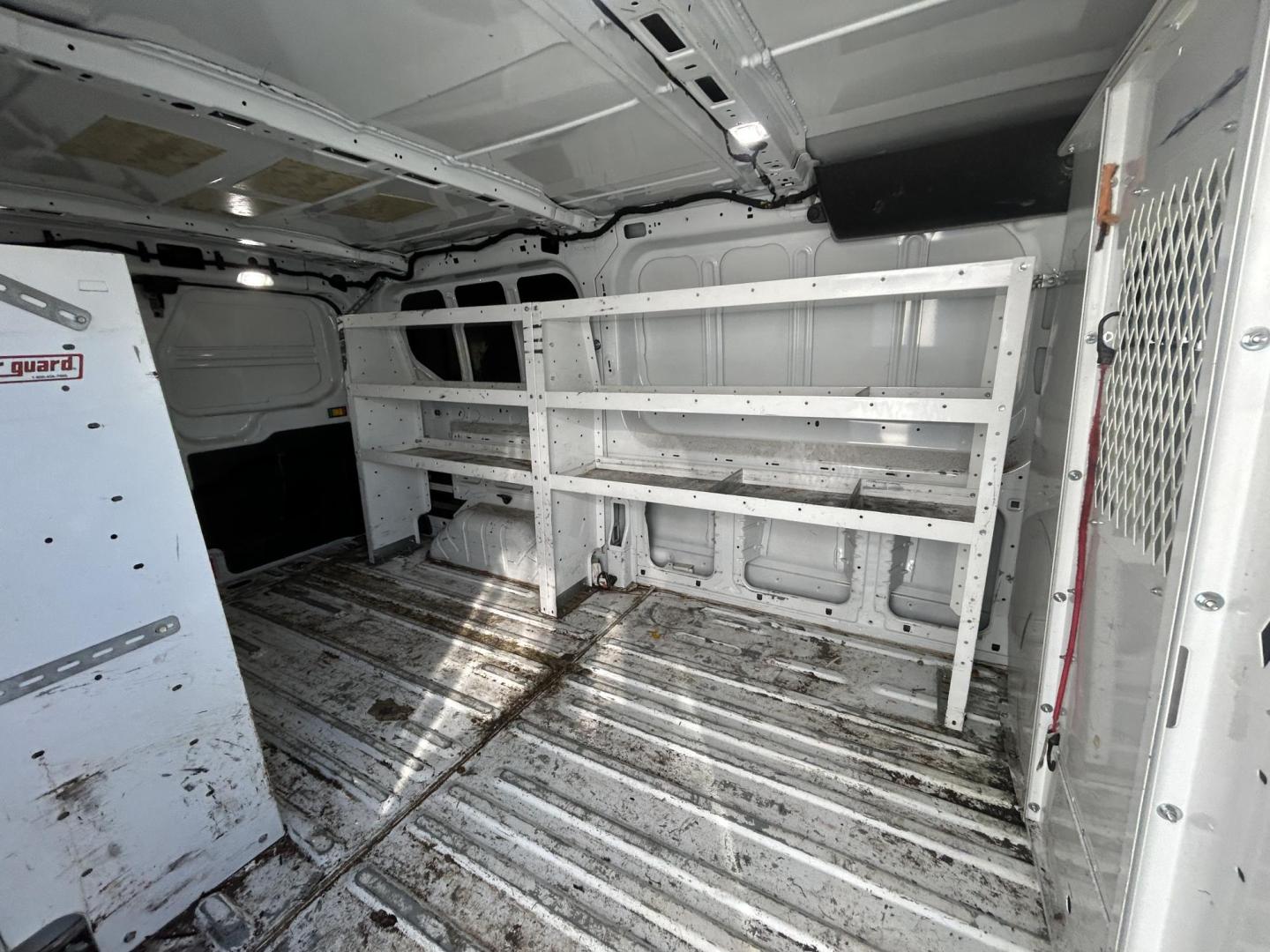 2019 White Ford Transit 250 Van Low Roof w/Sliding Pass. 130-in. WB (1FTYR1YM1KK) with an 3.7L V6 DOHC 24V engine, 6A transmission, located at 1687 Business 35 S, New Braunfels, TX, 78130, (830) 625-7159, 29.655487, -98.051491 - Photo#5