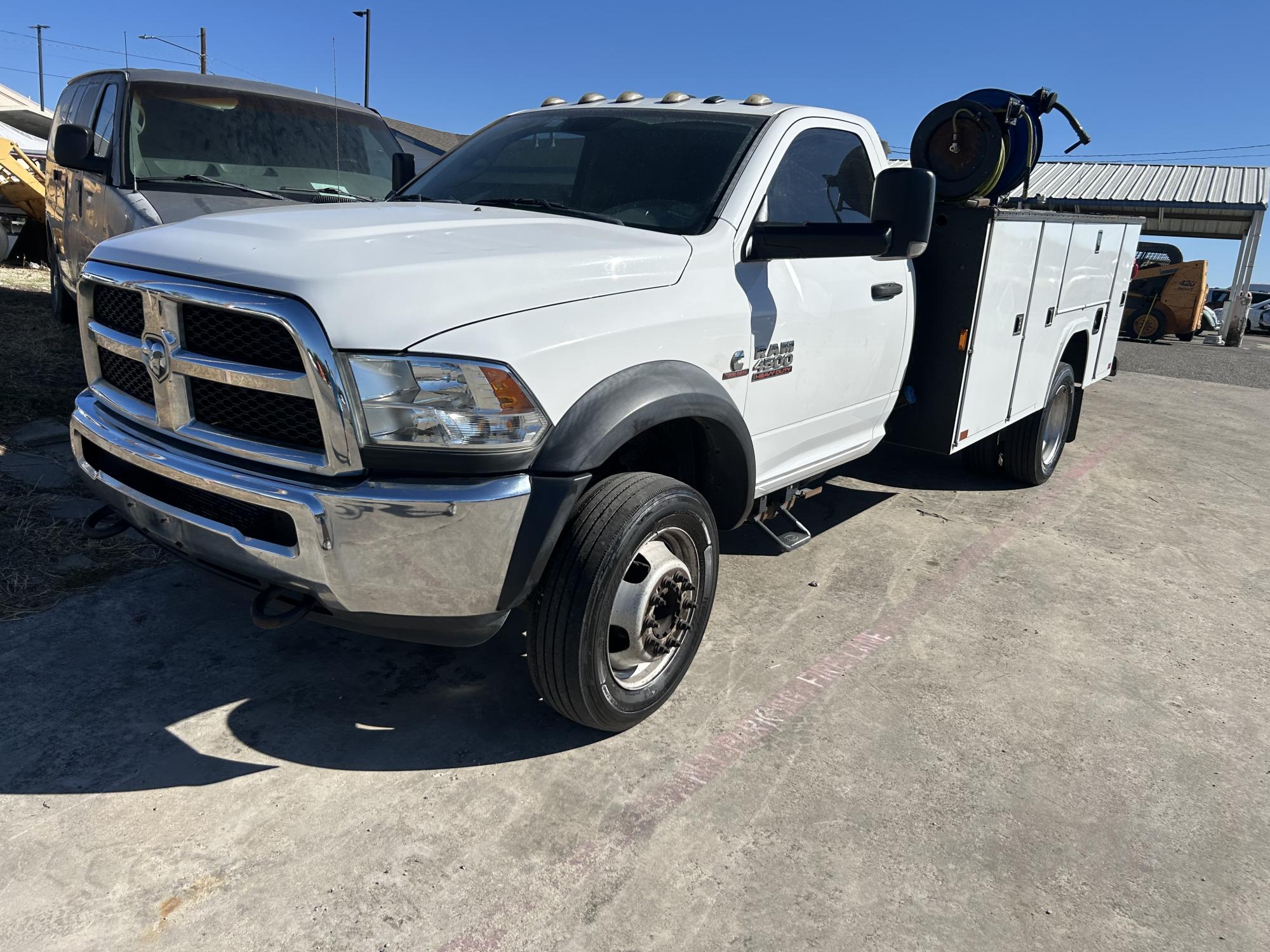 photo of 2017 RAM 4500 Regular Cab 2WD DRW