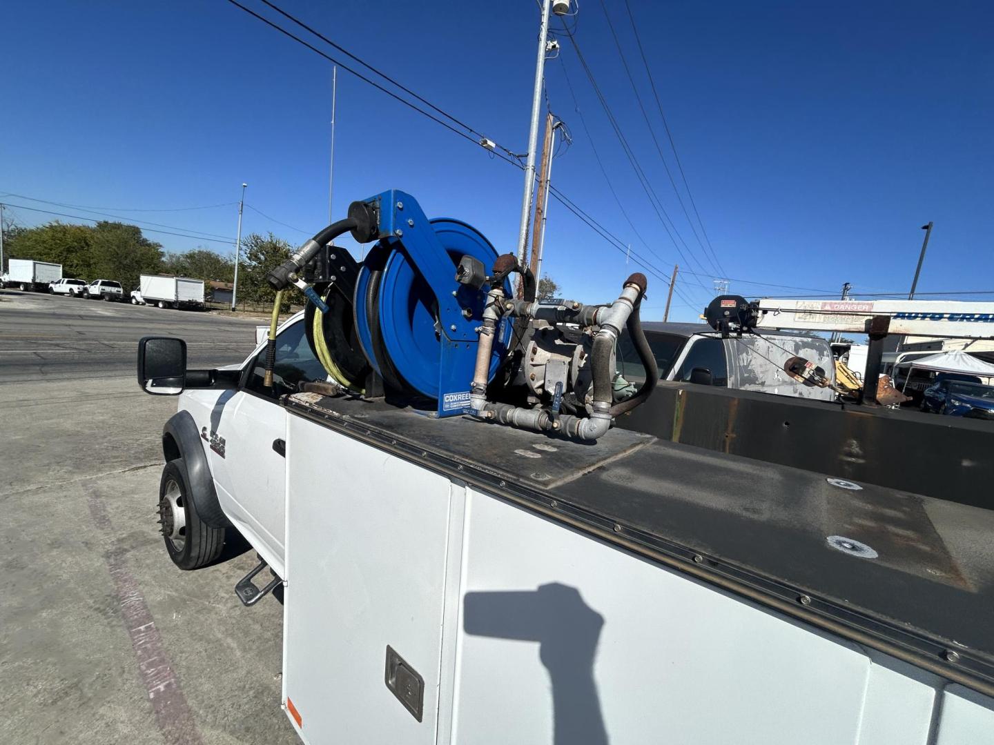 2017 RAM 4500 Regular Cab 2WD DRW (3C7WRKBL4HG) with an 6.7L L6 OHV 24V TURBO DIESEL engine, located at 1687 Business 35 S, New Braunfels, TX, 78130, (830) 625-7159, 29.655487, -98.051491 - Photo#8