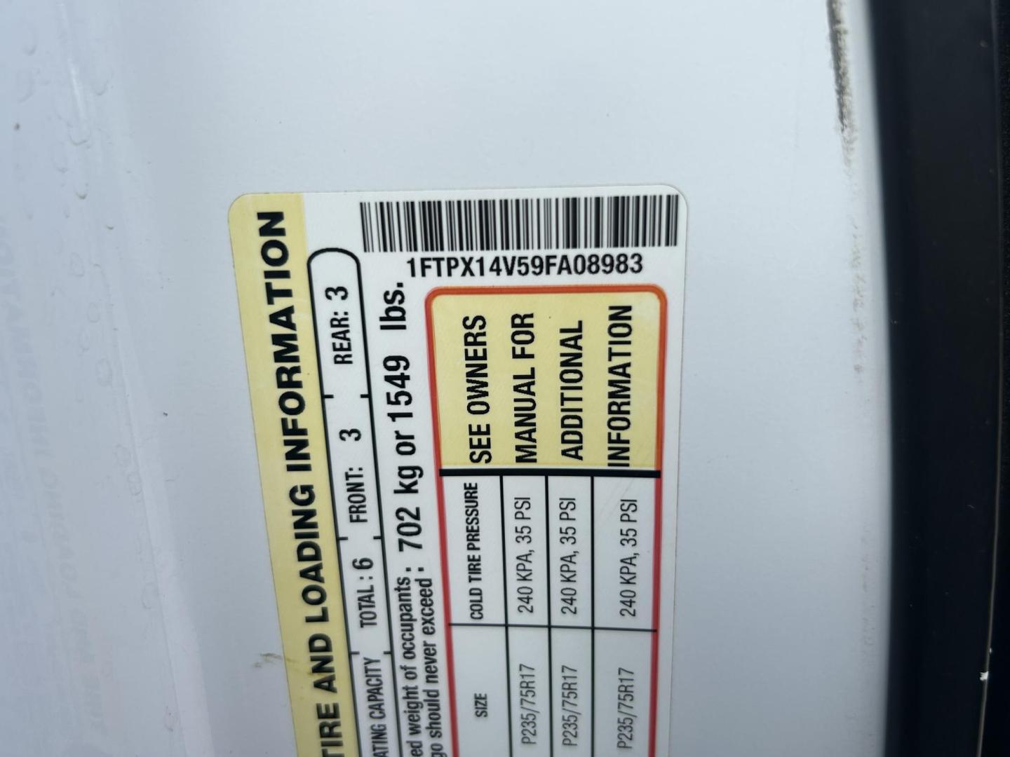 2009 White Ford F-150 FX4 SuperCab 5.5-ft. Bed 4WD (1FTPX14V59F) with an 5.4L V8 SOHC 24V FFV engine, 4-Speed Automatic transmission, located at 1687 Business 35 S, New Braunfels, TX, 78130, (830) 625-7159, 29.655487, -98.051491 - Photo#12