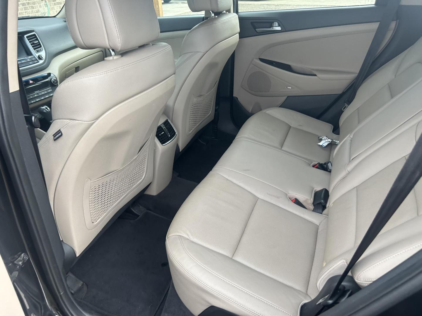 2017 Black Hyundai Tucson Eco (KM8J33A2XHU) with an 1.6L L4 DOHC 16V engine, 7A transmission, located at 1687 Business 35 S, New Braunfels, TX, 78130, (830) 625-7159, 29.655487, -98.051491 - Photo#8