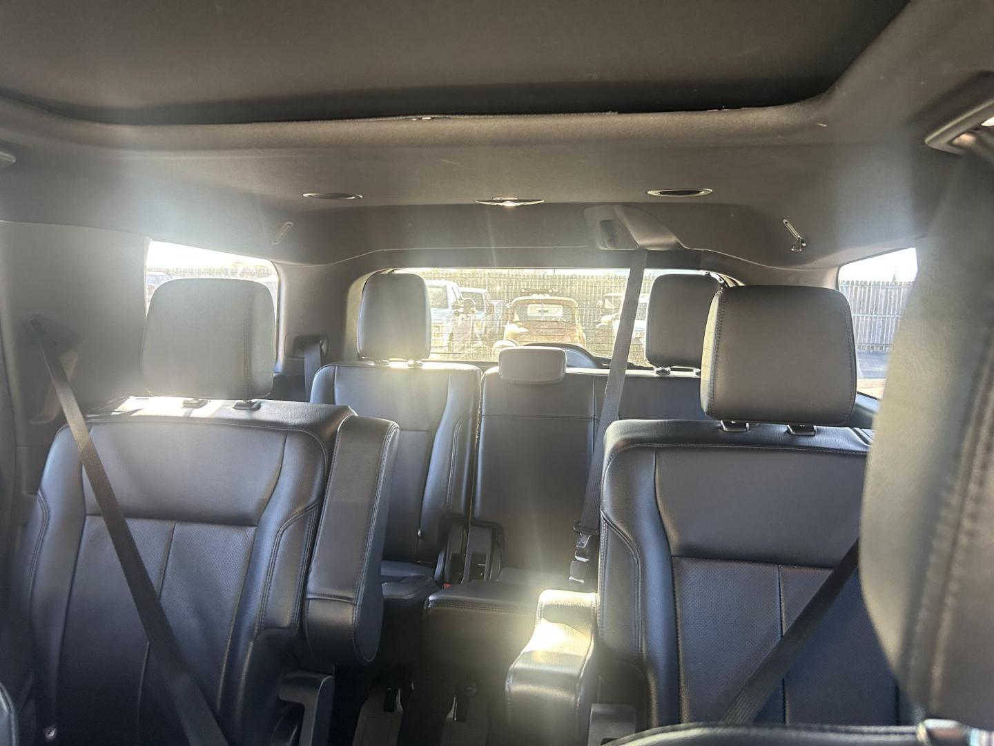 2020 Black Ford Expedition XLT (1FMJU1HT3LE) with an 3.5L V6 DOHC 24V FFV engine, 6A transmission, located at 1687 Business 35 S, New Braunfels, TX, 78130, (830) 625-7159, 29.655487, -98.051491 - Photo#11