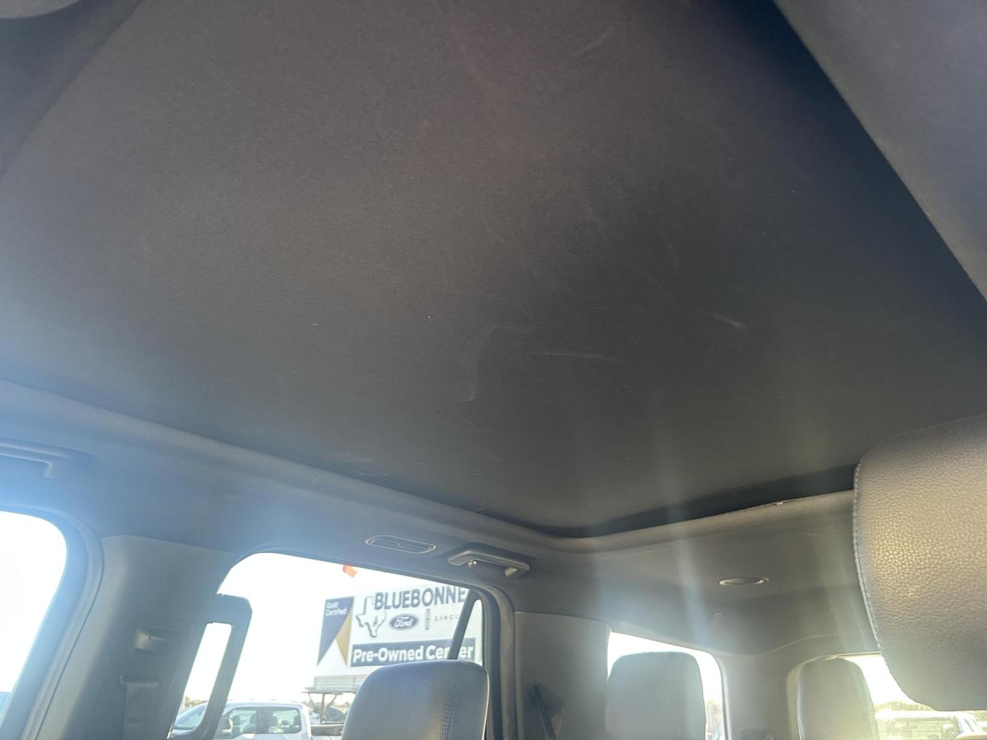 2020 Black Ford Expedition XLT (1FMJU1HT3LE) with an 3.5L V6 DOHC 24V FFV engine, 6A transmission, located at 1687 Business 35 S, New Braunfels, TX, 78130, (830) 625-7159, 29.655487, -98.051491 - Photo#12