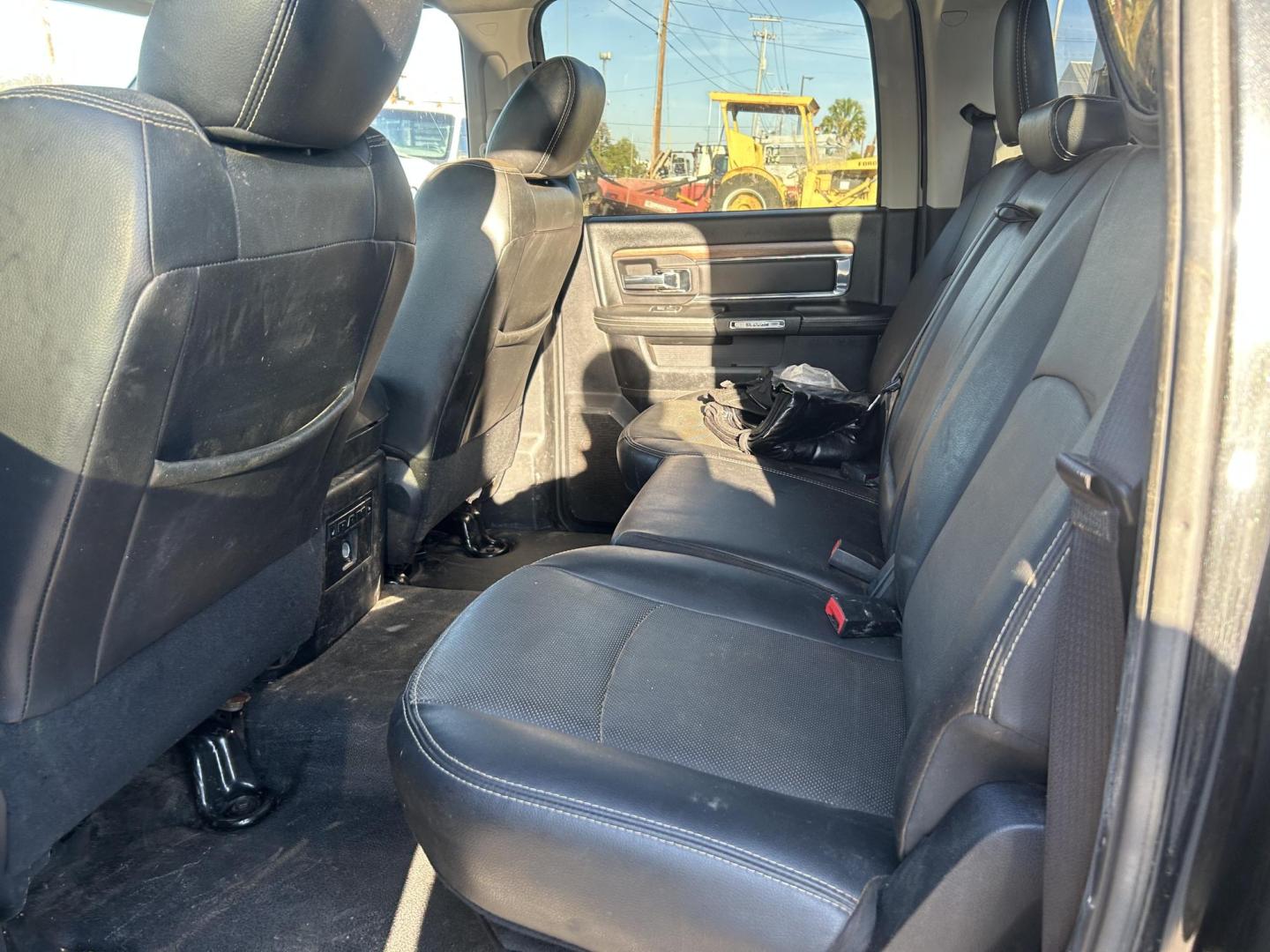 2016 Black RAM 3500 Crew Cab 4WD DRW (3C7WRTCLXGG) with an 6.7L L6 OHV 24V TURBO DIESEL engine, 6A transmission, located at 1687 Business 35 S, New Braunfels, TX, 78130, (830) 625-7159, 29.655487, -98.051491 - Photo#9