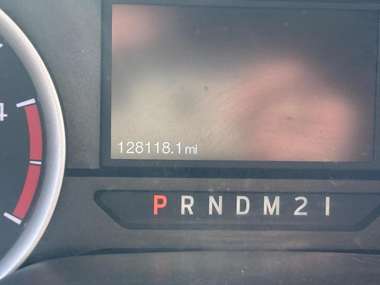 2019 White Ford F-350 SD XL Crew Cab 4WD (1FT8W3BT9KE) with an 6.7L V8 OHV 16V DIESEL engine, 6A transmission, located at 1687 Business 35 S, New Braunfels, TX, 78130, (830) 625-7159, 29.655487, -98.051491 - Photo#10