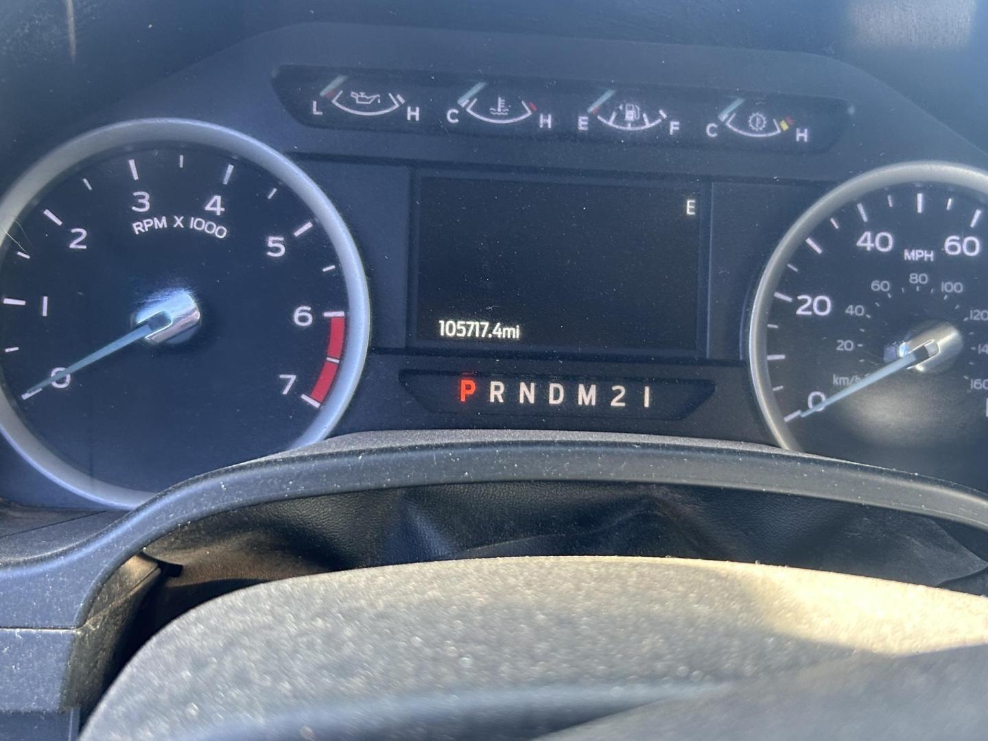 2020 White Ford F-250 SD XL Crew Cab 4WD (1FT7W2B61LE) with an 6.2L V8 OHV 16V engine, 6A transmission, located at 1687 Business 35 S, New Braunfels, TX, 78130, (830) 625-7159, 29.655487, -98.051491 - Photo#9