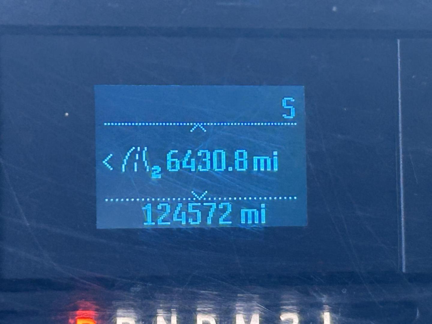 2022 White Ford F-250 SD XL Crew Cab 4WD (1FT7W2B67NE) with an 6.2L V8 OHV 16V engine, 6A transmission, located at 1687 Business 35 S, New Braunfels, TX, 78130, (830) 625-7159, 29.655487, -98.051491 - Photo#12