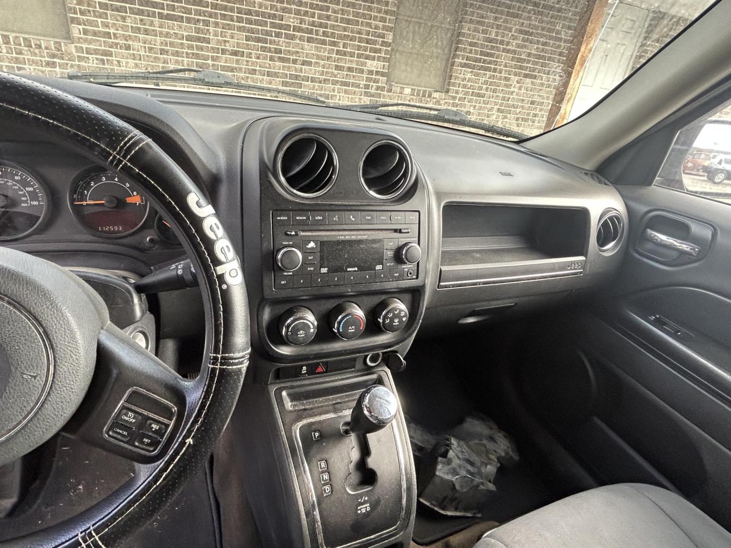 2015 Red Jeep Patriot Sport 2WD (1C4NJPBA3FD) with an 2.0L L4 DOHC 16V engine, located at 1687 Business 35 S, New Braunfels, TX, 78130, (830) 625-7159, 29.655487, -98.051491 - Photo#12