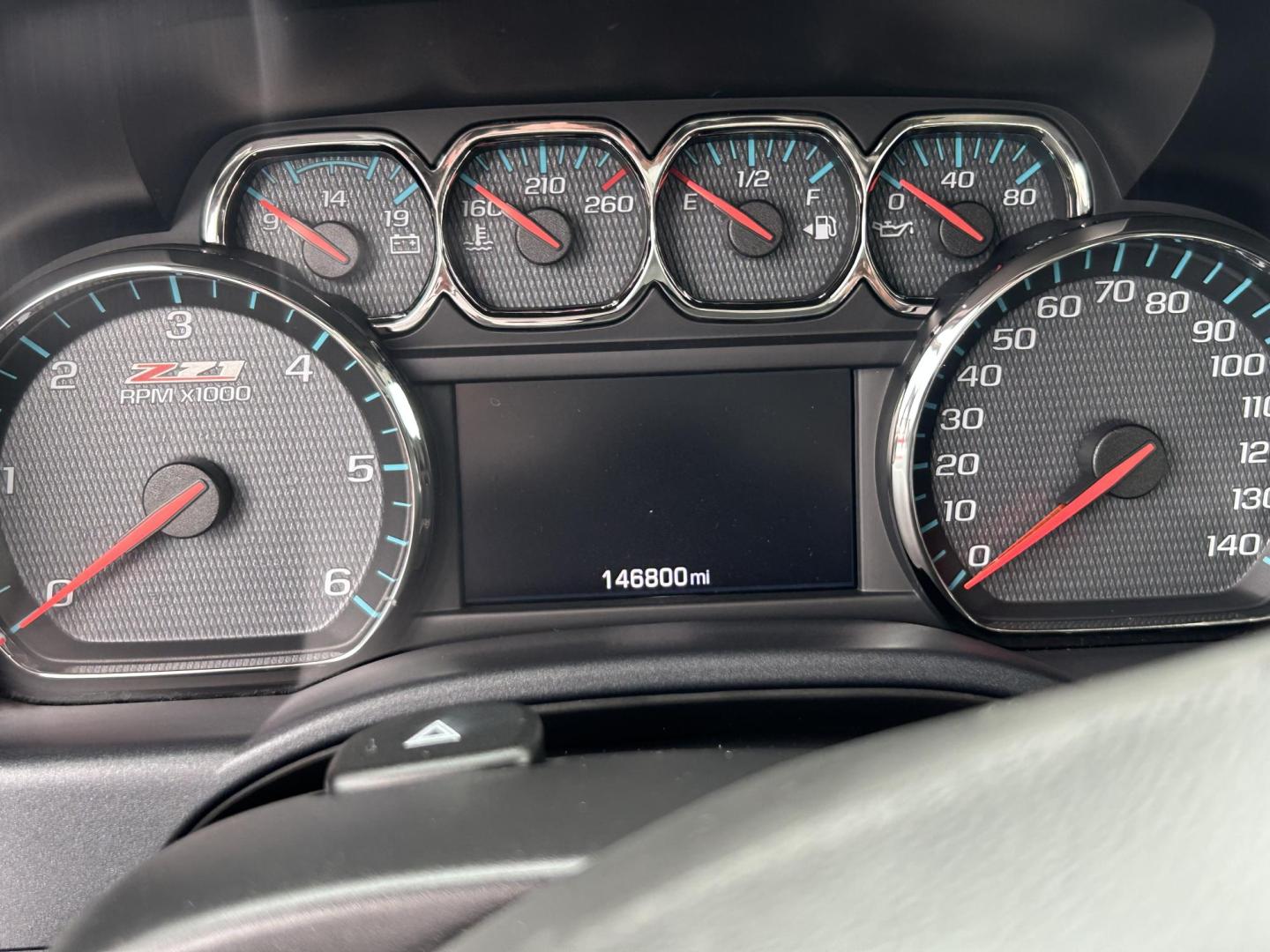 2016 White Chevrolet Silverado 1500 LT Double Cab 4WD (1GCVKREC4GZ) with an 5.3L V8 OHV 16V engine, 6A transmission, located at 1687 Business 35 S, New Braunfels, TX, 78130, (830) 625-7159, 29.655487, -98.051491 - Photo#14