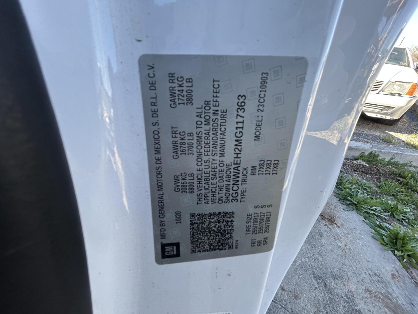 2021 White Chevrolet Silverado 1500 Work Truck 2WD (3GCNWAEH2MG) with an 4.3L V6 engine, 6A transmission, located at 1687 Business 35 S, New Braunfels, TX, 78130, (830) 625-7159, 29.655487, -98.051491 - Photo#10