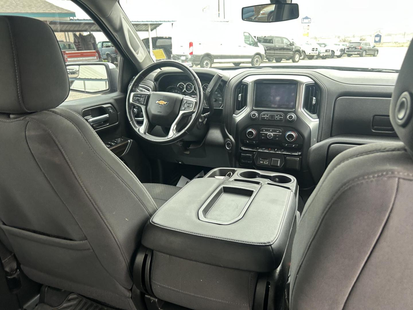 2020 Gray Chevrolet Silverado 1500 LT Crew Cab 2WD (3GCPWCED6LG) with an 5.3L V8 OHV 16V engine, 6A transmission, located at 1687 Business 35 S, New Braunfels, TX, 78130, (830) 625-7159, 29.655487, -98.051491 - Photo#5