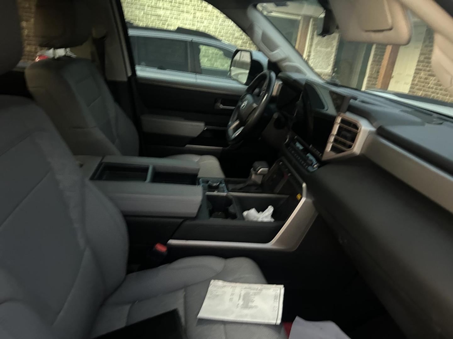 2024 White Toyota Tundra Limited CrewMax 4WD Hybrid (5TFJC5DB3RX) with an 3.4L V6 DOHC 24V HYBRID engine, 6A transmission, located at 1687 Business 35 S, New Braunfels, TX, 78130, (830) 625-7159, 29.655487, -98.051491 - Photo#2