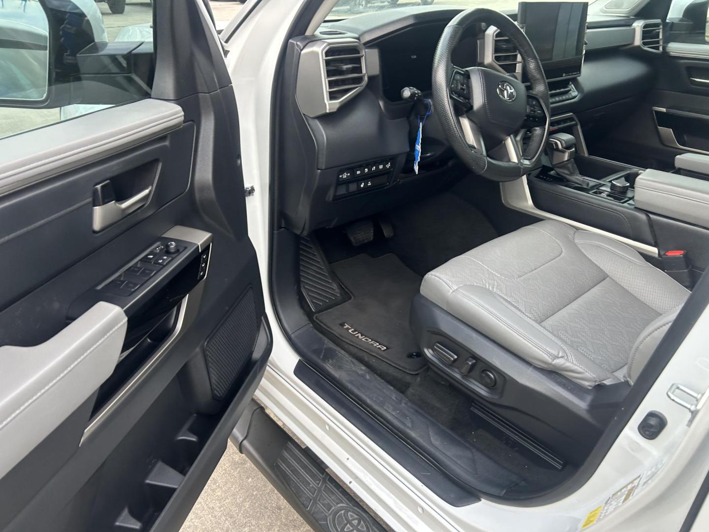 2024 White Toyota Tundra Limited CrewMax 4WD Hybrid (5TFJC5DB3RX) with an 3.4L V6 DOHC 24V HYBRID engine, 6A transmission, located at 1687 Business 35 S, New Braunfels, TX, 78130, (830) 625-7159, 29.655487, -98.051491 - Photo#9