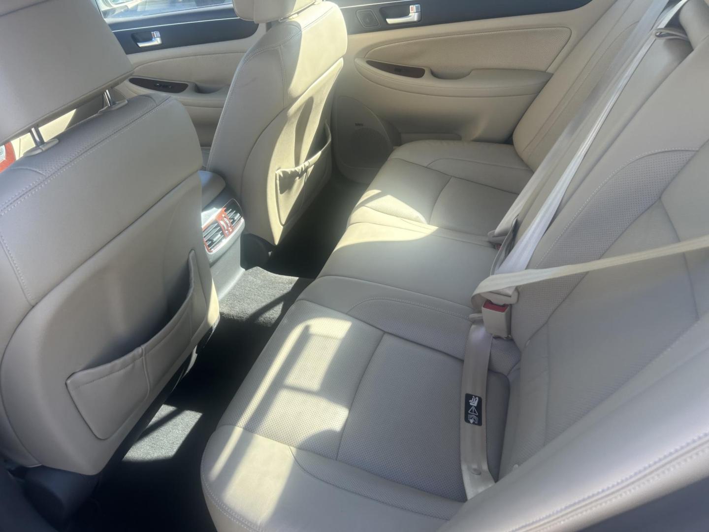 2012 Tan Hyundai Genesis 3.8L (KMHGC4DD0CU) with an 3.8L V6 DOHC 24V engine, 6-Speed Automatic transmission, located at 1687 Business 35 S, New Braunfels, TX, 78130, (830) 625-7159, 29.655487, -98.051491 - Photo#8