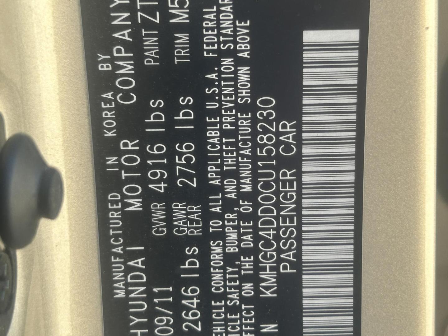 2012 Tan Hyundai Genesis 3.8L (KMHGC4DD0CU) with an 3.8L V6 DOHC 24V engine, 6-Speed Automatic transmission, located at 1687 Business 35 S, New Braunfels, TX, 78130, (830) 625-7159, 29.655487, -98.051491 - Photo#12