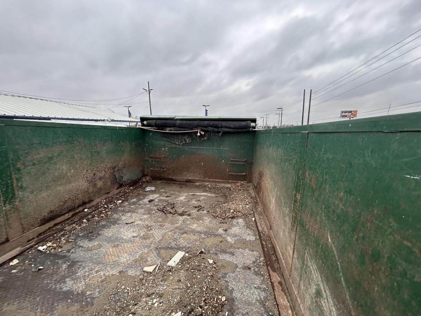 2015 White RAM 5500 Crew Cab LWB 4WD DRW (3C7WRNFL0FG) with an 6.7L L6 OHV 24V TURBO DIESEL engine, located at 1687 Business 35 S, New Braunfels, TX, 78130, (830) 625-7159, 29.655487, -98.051491 - Photo#7