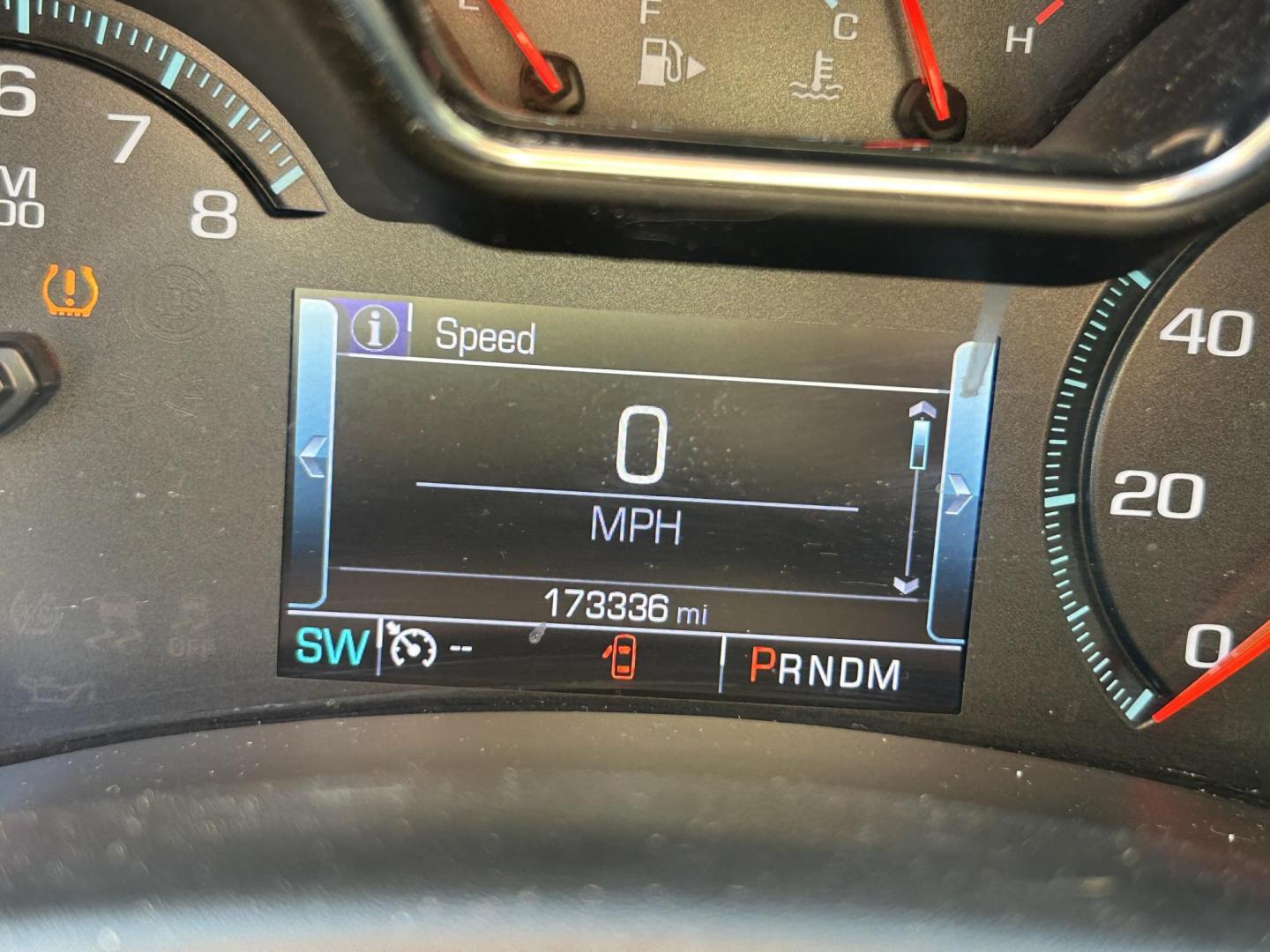 2019 White Chevrolet Impala Premier (2G1105S37K9) with an 3.6L V6 DOHC 24V engine, 6A transmission, located at 1687 Business 35 S, New Braunfels, TX, 78130, (830) 625-7159, 29.655487, -98.051491 - Photo#12