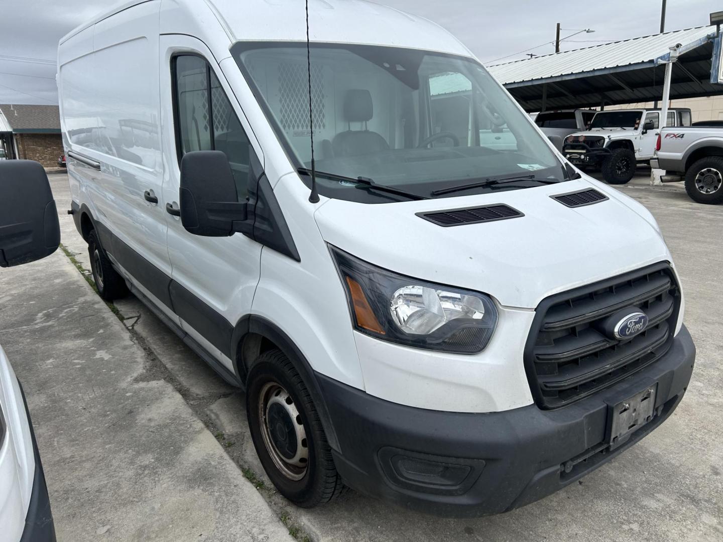 2020 White Ford Transit 250 Van Med. Roof w/Sliding Pass. 130-in. WB (1FTBR1C8XLK) with an 3.5L V6 DOHC 24V engine, 6A transmission, located at 1687 Business 35 S, New Braunfels, TX, 78130, (830) 625-7159, 29.655487, -98.051491 - Photo#1