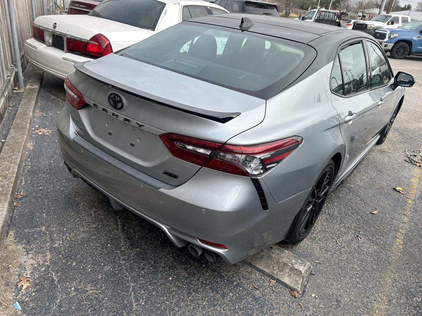 2023 Silver Toyota Camry XSE V6 (4T1KZ1AK0PU) with an 3.0L V6 DOHC 24V engine, 8A transmission, located at 1687 Business 35 S, New Braunfels, TX, 78130, (830) 625-7159, 29.655487, -98.051491 - Photo#5
