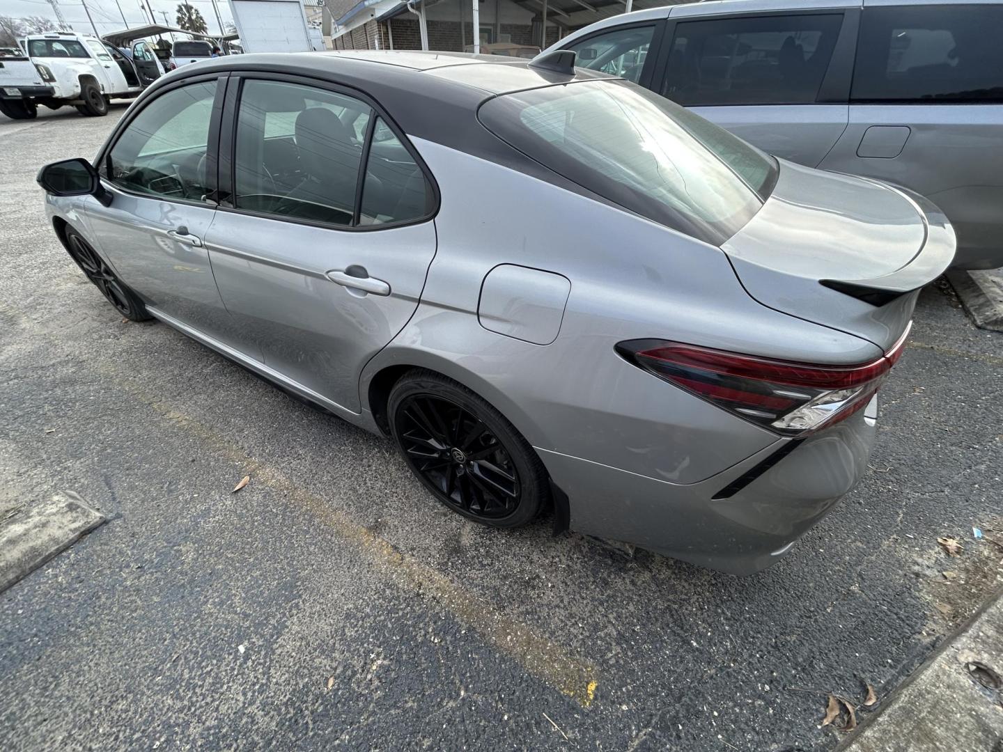 2023 Silver Toyota Camry XSE V6 (4T1KZ1AK0PU) with an 3.0L V6 DOHC 24V engine, 8A transmission, located at 1687 Business 35 S, New Braunfels, TX, 78130, (830) 625-7159, 29.655487, -98.051491 - Photo#6