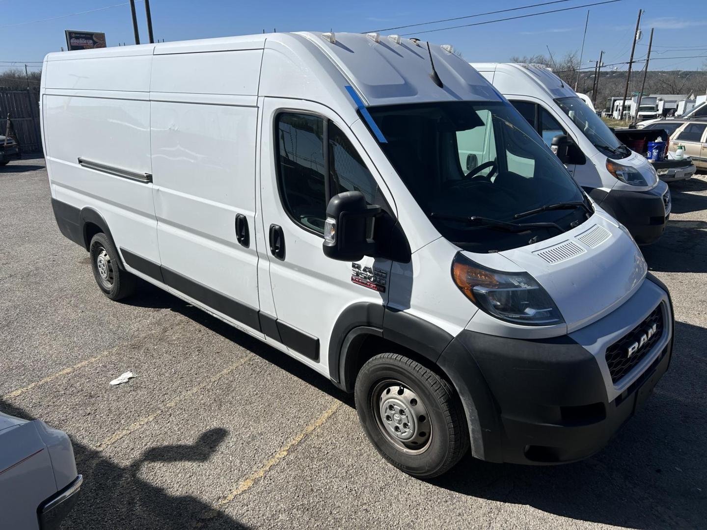 2022 White RAM Promaster 3500 High Roof 159-in. WB Ext (3C6MRVJG6NE) with an 3.6L V6 engine, 6A transmission, located at 1687 Business 35 S, New Braunfels, TX, 78130, (830) 625-7159, 29.655487, -98.051491 - Photo#1