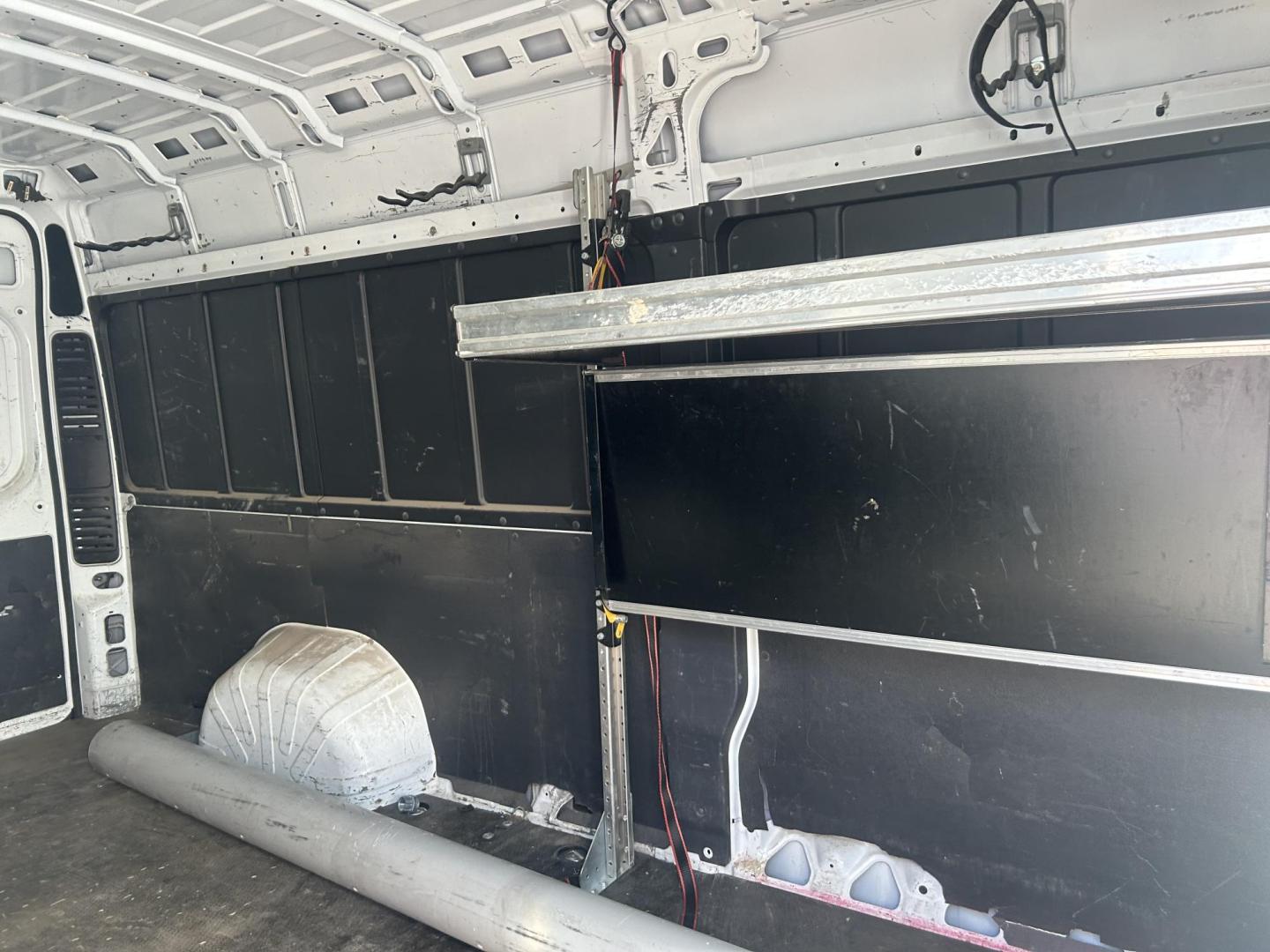 2022 White RAM Promaster 3500 High Roof 159-in. WB Ext (3C6MRVJG6NE) with an 3.6L V6 engine, 6A transmission, located at 1687 Business 35 S, New Braunfels, TX, 78130, (830) 625-7159, 29.655487, -98.051491 - Photo#5