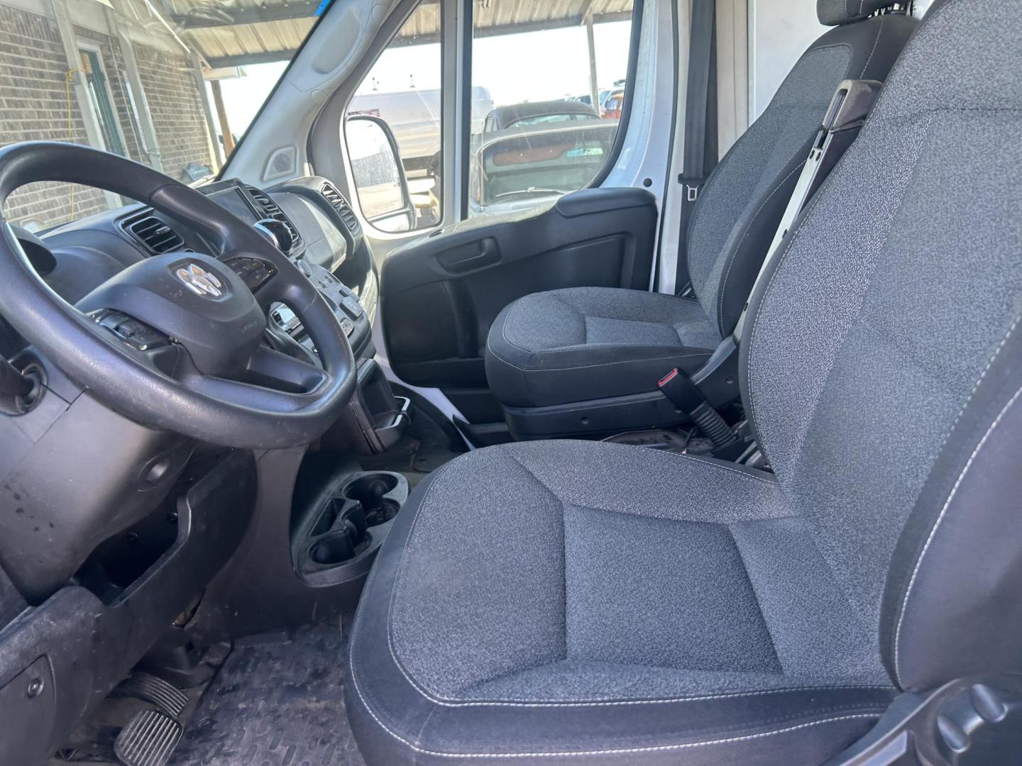 2022 White RAM Promaster 3500 High Roof 159-in. WB Ext (3C6MRVJG6NE) with an 3.6L V6 engine, 6A transmission, located at 1687 Business 35 S, New Braunfels, TX, 78130, (830) 625-7159, 29.655487, -98.051491 - Photo#11