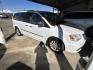 2015 White Chrysler Town & Country Limited (2C4RC1GG5FR) with an 3.6L V6 DOHC 24V engine, 6-Speed Automatic transmission, located at 1687 Business 35 S, New Braunfels, TX, 78130, (830) 625-7159, 29.655487, -98.051491 - Photo#1