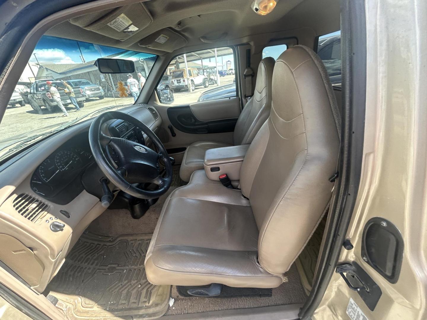 2001 Tan Ford Ranger Edge Plus SuperCab 4.0 4WD (1FTZR15E81P) with an 4.0L V6 SOHC 12V engine, 5-Speed Manual Overdrive transmission, located at 1687 Business 35 S, New Braunfels, TX, 78130, (830) 625-7159, 29.655487, -98.051491 - Photo#8