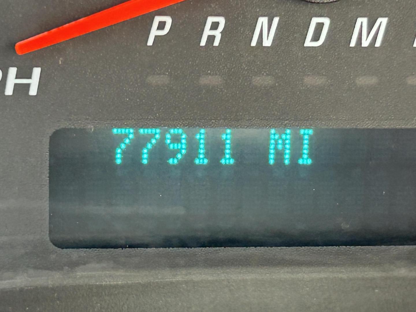 2019 White Chevrolet Express LT 3500 (*1GAZGMFP5K) with an 4.3L V6 DOHC 24V engine, 6A transmission, located at 1687 Business 35 S, New Braunfels, TX, 78130, (830) 625-7159, 29.655487, -98.051491 - Photo#8