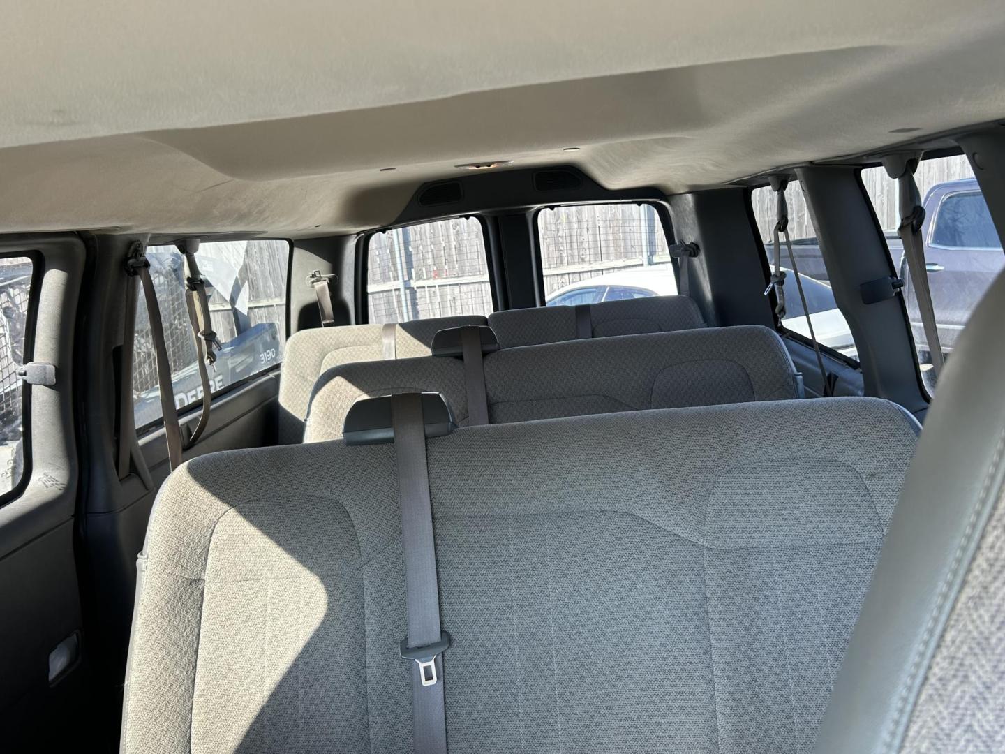 2019 White Chevrolet Express LT 3500 (*1GAZGMFP5K) with an 4.3L V6 DOHC 24V engine, 6A transmission, located at 1687 Business 35 S, New Braunfels, TX, 78130, (830) 625-7159, 29.655487, -98.051491 - Photo#11
