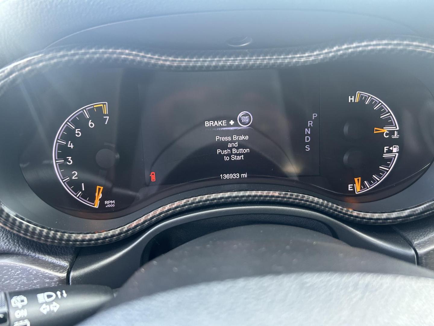 2015 White Jeep Grand Cherokee Laredo 2WD (1C4RJEAG6FC) with an 3.6L V6 DOHC 24V engine, 8-Speed Automatic transmission, located at 1687 Business 35 S, New Braunfels, TX, 78130, (830) 625-7159, 29.655487, -98.051491 - Photo#10