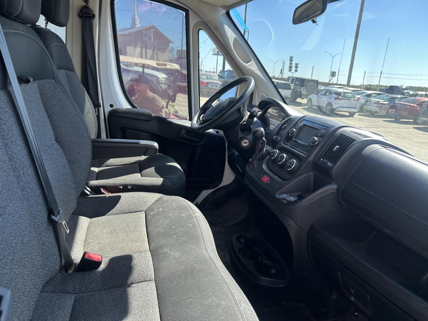 2020 White RAM Promaster 3500 High Roof Tradesman 159-in. WB Ext (3C6URVJG3LE) with an 3.6L V6 engine, 6A transmission, located at 1687 Business 35 S, New Braunfels, TX, 78130, (830) 625-7159, 29.655487, -98.051491 - Photo#2