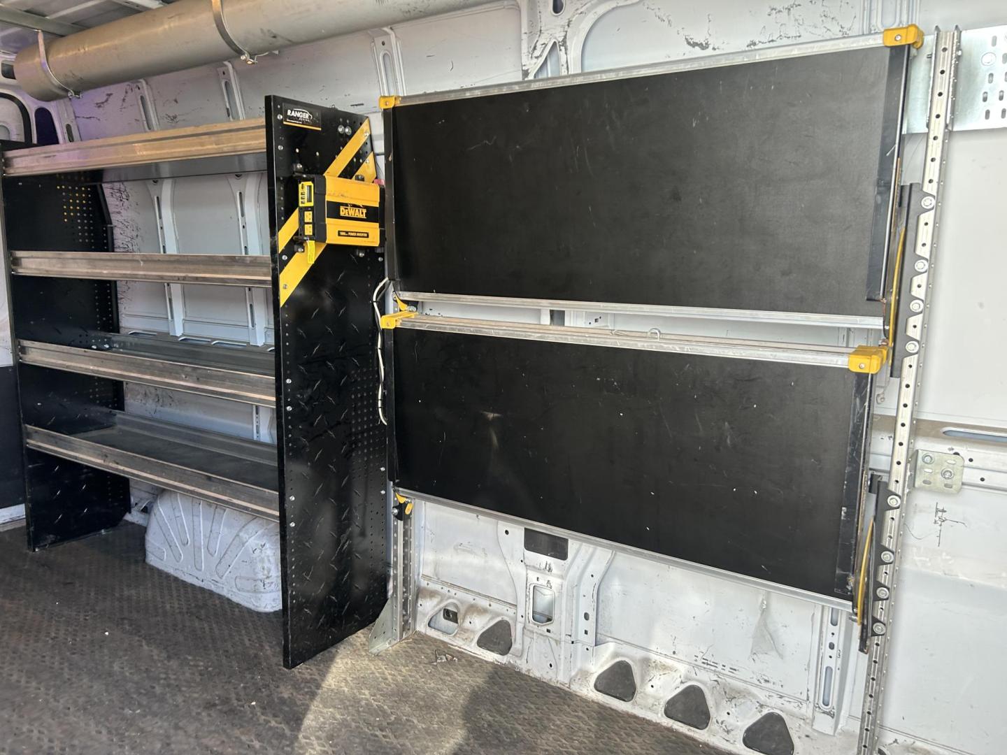 2020 White RAM Promaster 3500 High Roof Tradesman 159-in. WB Ext (3C6URVJG3LE) with an 3.6L V6 engine, 6A transmission, located at 1687 Business 35 S, New Braunfels, TX, 78130, (830) 625-7159, 29.655487, -98.051491 - Photo#5