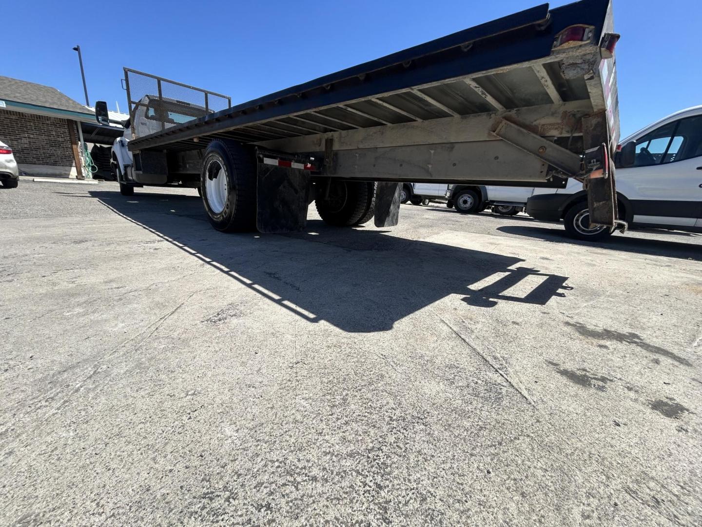 2017 White Ford F-650 Regular Cab 2WD DRW (1FDNF6DC3HD) with an 6.7L V8 DIESEL engine, located at 1687 Business 35 S, New Braunfels, TX, 78130, (830) 625-7159, 29.655487, -98.051491 - Photo#7