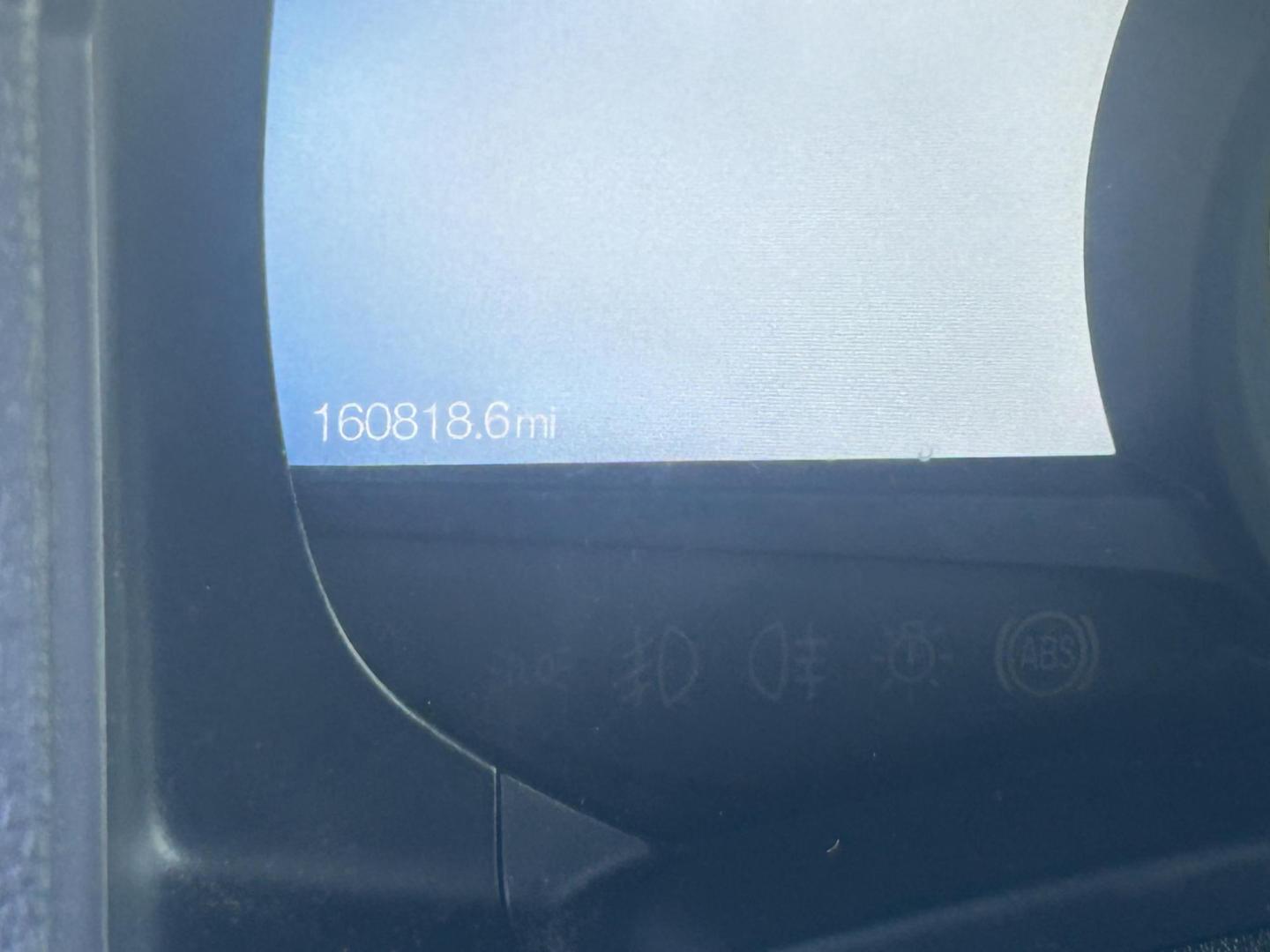 2017 White Ford Expedition XLT 2WD (1FMJU1HT2HE) with an 3.5L V6 DOHC 24V FFV engine, 6A transmission, located at 1687 Business 35 S, New Braunfels, TX, 78130, (830) 625-7159, 29.655487, -98.051491 - Photo#12