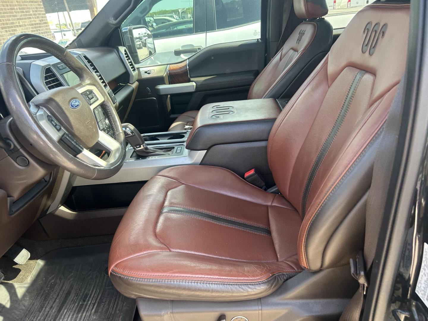 2019 Black Ford F-150 King Ranch SuperCrew 6.5-ft. Bed 4WD (1FTEW1E43KF) with an 3.5L V6 TURBO engine, 6A transmission, located at 1687 Business 35 S, New Braunfels, TX, 78130, (830) 625-7159, 29.655487, -98.051491 - Photo#10
