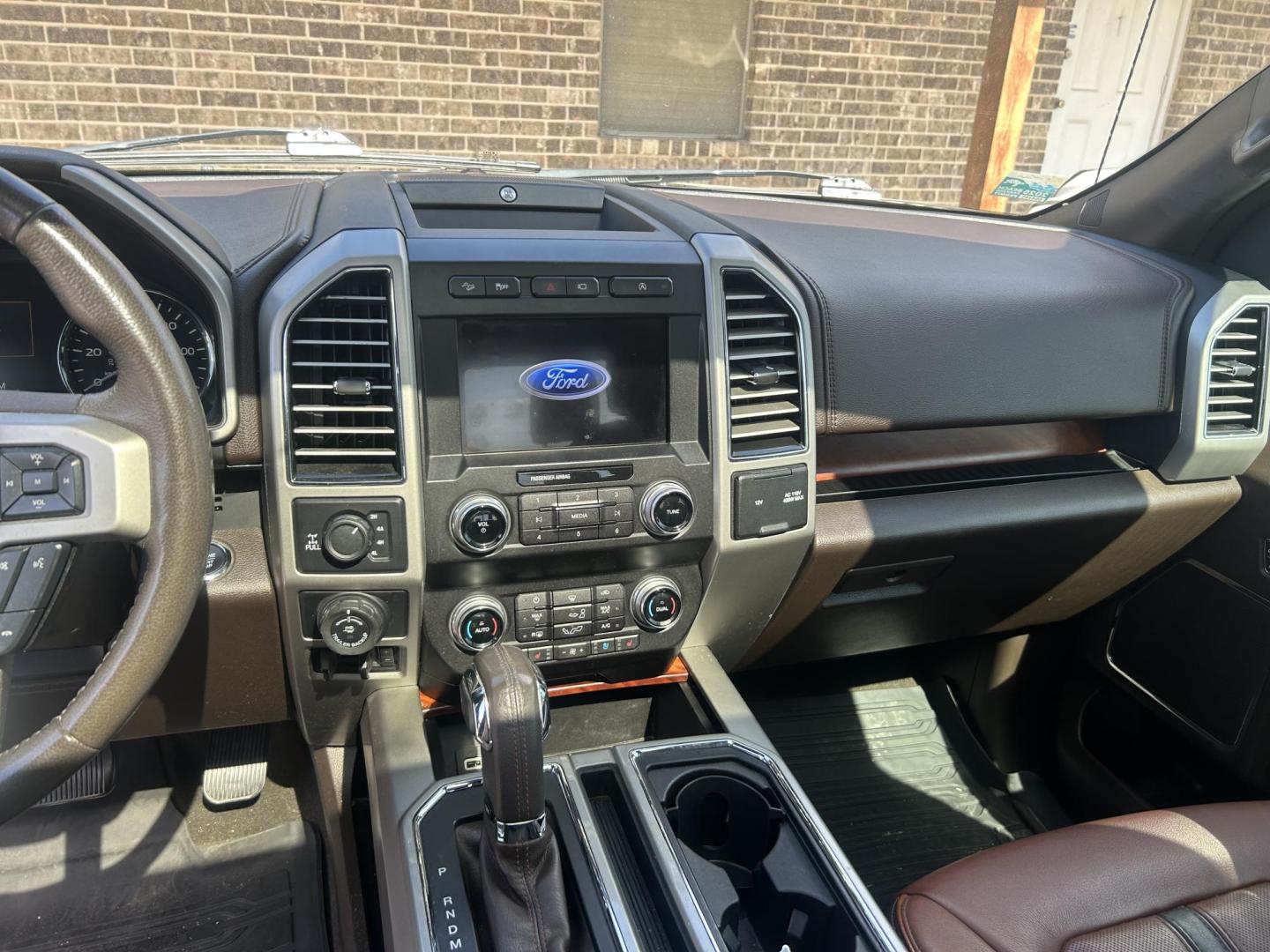 2019 Black Ford F-150 King Ranch SuperCrew 6.5-ft. Bed 4WD (1FTEW1E43KF) with an 3.5L V6 TURBO engine, 6A transmission, located at 1687 Business 35 S, New Braunfels, TX, 78130, (830) 625-7159, 29.655487, -98.051491 - Photo#12