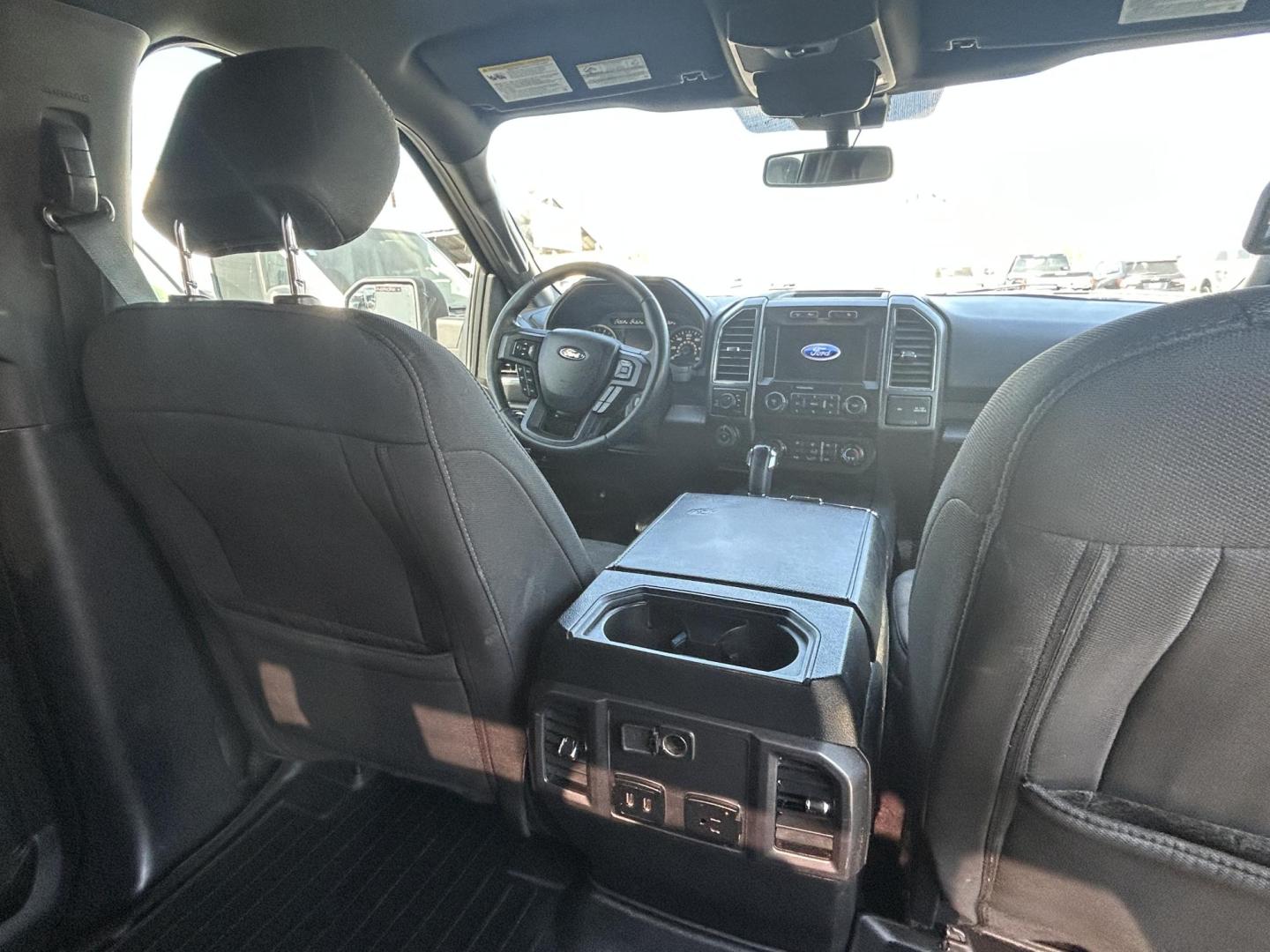2019 Gray Ford F-150 Lariat SuperCrew 5.5-ft. Bed 4WD (1FTEW1E55KK) with an 5.0L V8 OHV 32V engine, 6A transmission, located at 1687 Business 35 S, New Braunfels, TX, 78130, (830) 625-7159, 29.655487, -98.051491 - Photo#5