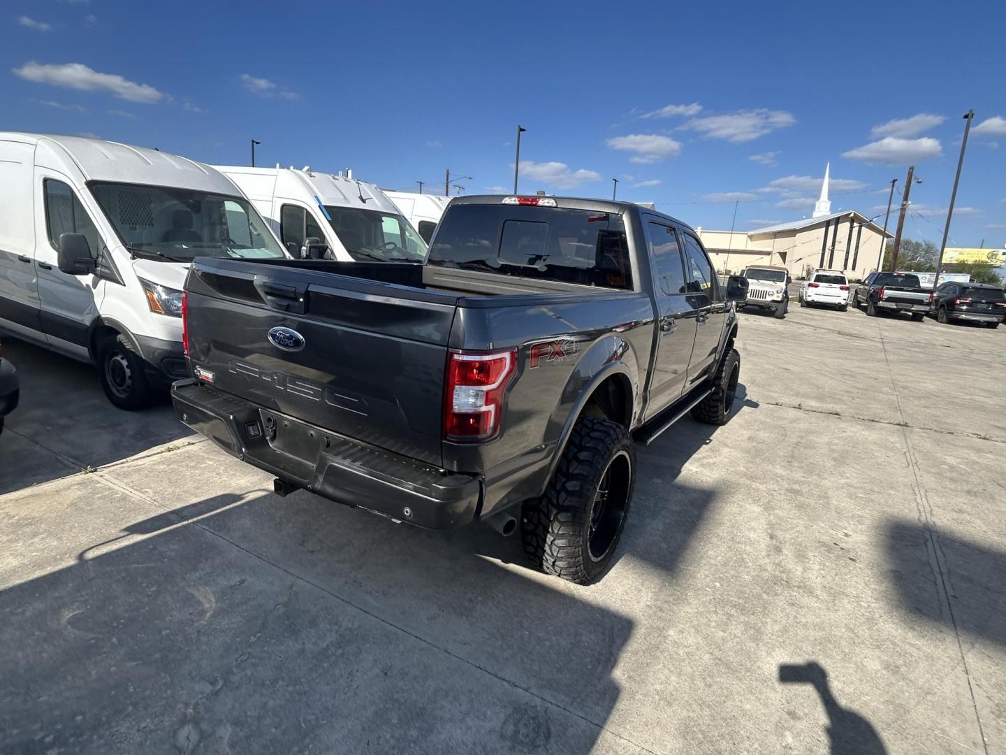 2019 Gray Ford F-150 Lariat SuperCrew 5.5-ft. Bed 4WD (1FTEW1E55KK) with an 5.0L V8 OHV 32V engine, 6A transmission, located at 1687 Business 35 S, New Braunfels, TX, 78130, (830) 625-7159, 29.655487, -98.051491 - Photo#6