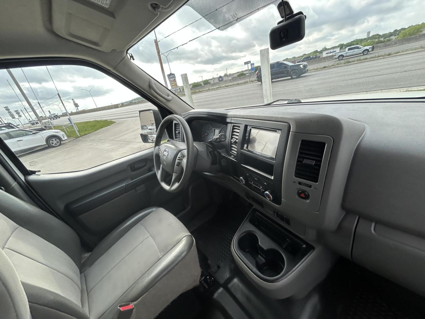 2017 White Nissan NV Cargo 1500 SV (1N6BF0KM7HN) with an 4.0L V6 engine, 5A transmission, located at 1687 Business 35 S, New Braunfels, TX, 78130, (830) 625-7159, 29.655487, -98.051491 - Photo#3