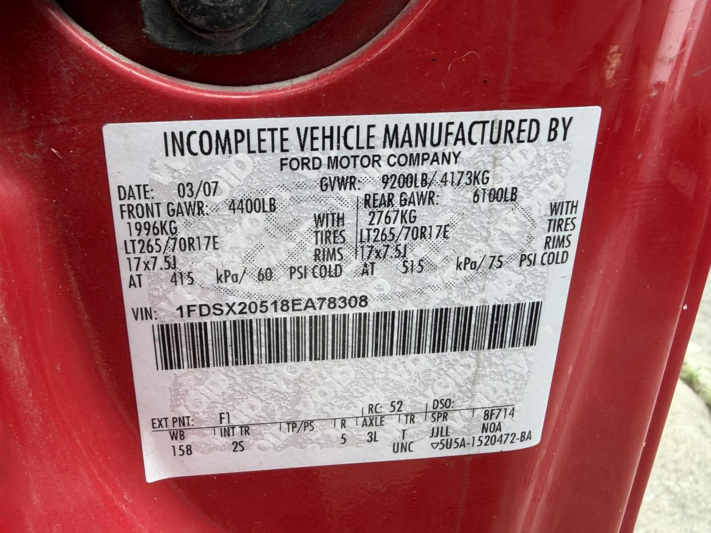 2008 Red Ford F-250 SD XL SuperCab 2WD (1FDSX20518E) with an 5.4L V8 SOHC 16V engine, located at 1687 Business 35 S, New Braunfels, TX, 78130, (830) 625-7159, 29.655487, -98.051491 - Photo#9