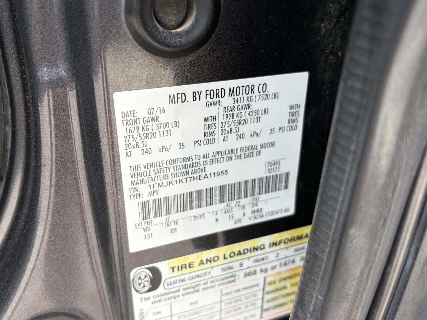 2017 Gray Ford Expedition EL Limited 2WD (1FMJK1KT7HE) with an 3.5L V6 DOHC 24V FFV engine, 6A transmission, located at 1687 Business 35 S, New Braunfels, TX, 78130, (830) 625-7159, 29.655487, -98.051491 - Photo#15