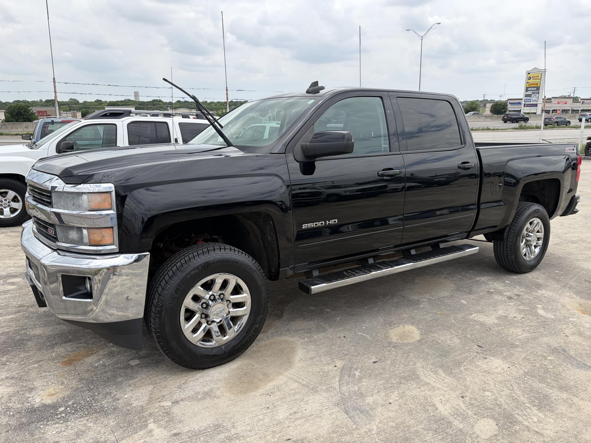 photo of 2015 Chevrolet Silverado 2500HD LT Crew Cab 6.5FT 4WD
