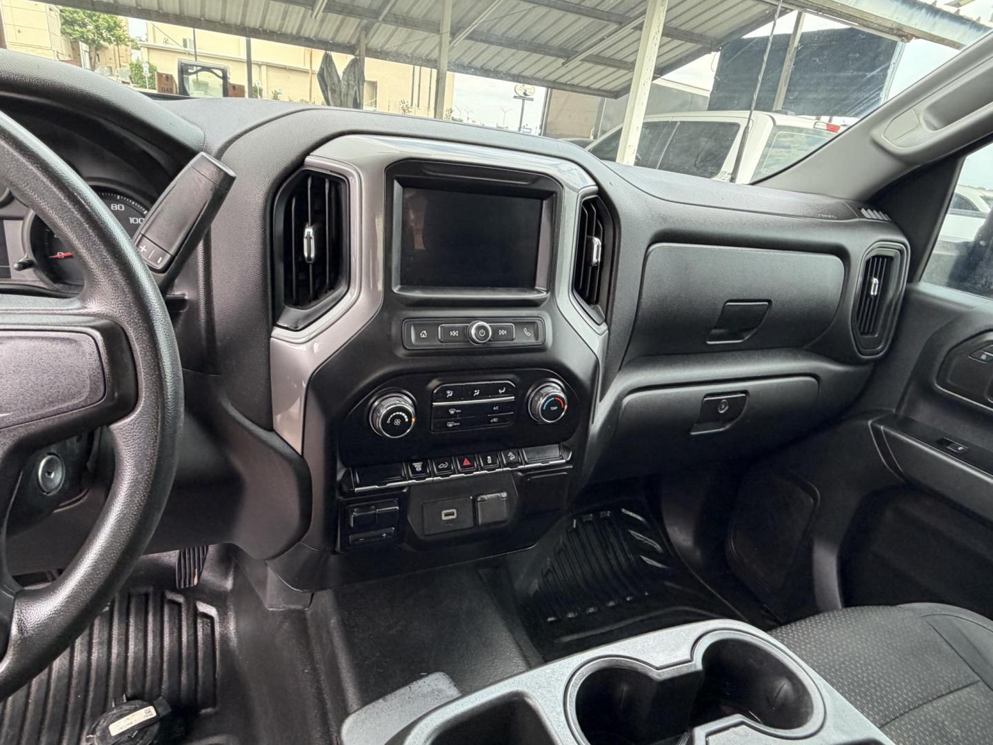 2020 Black Chevrolet Silverado 2500HD Work Truck Crew Cab Short Box 4WD (1GC4YLEY5LF) with an 6.6L V8 OHV 16V DIESEL engine, 6A transmission, located at 1687 Business 35 S, New Braunfels, TX, 78130, (830) 625-7159, 29.655487, -98.051491 - Photo#11