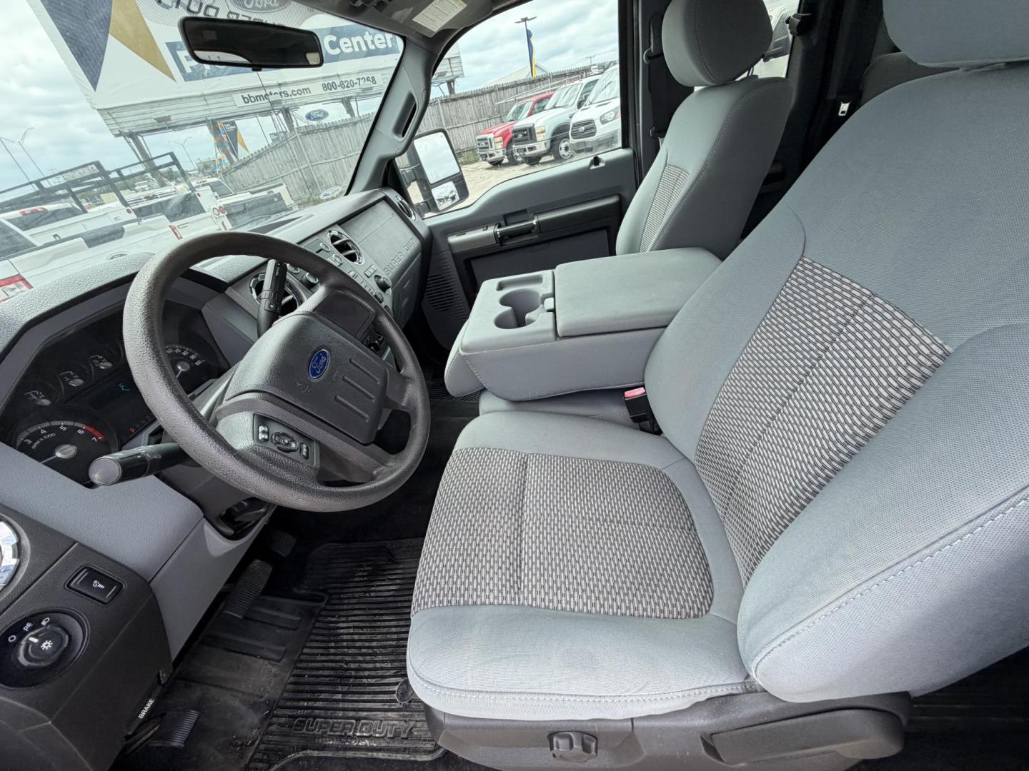 2012 Gray Ford F-250 SD Lariat SuperCab 2WD (1FT7X2A6XCE) with an 6.2L V8 OHV 16V engine, 6-Speed Automatic transmission, located at 1687 Business 35 S, New Braunfels, TX, 78130, (830) 625-7159, 29.655487, -98.051491 - Photo#9