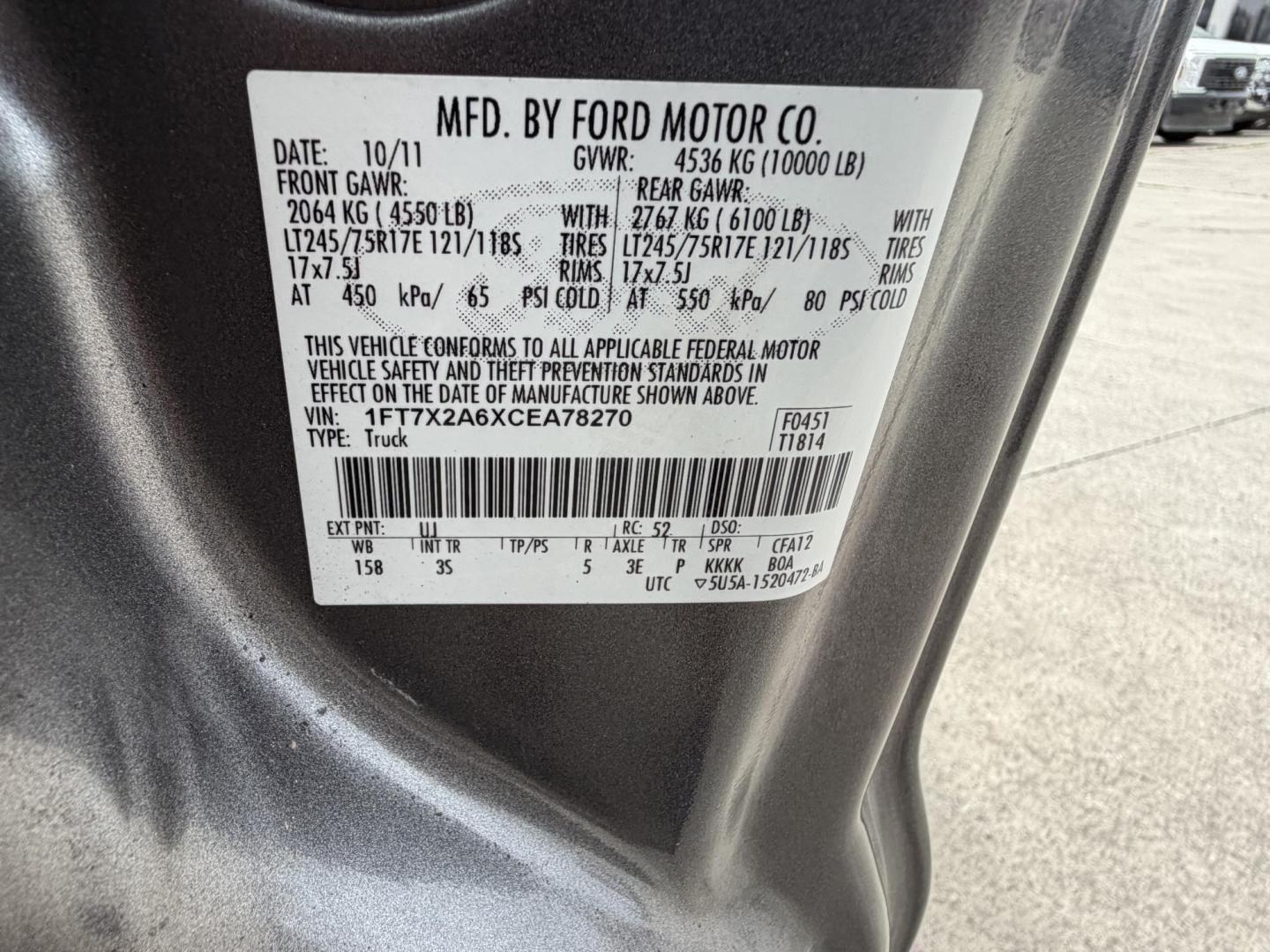 2012 Gray Ford F-250 SD Lariat SuperCab 2WD (1FT7X2A6XCE) with an 6.2L V8 OHV 16V engine, 6-Speed Automatic transmission, located at 1687 Business 35 S, New Braunfels, TX, 78130, (830) 625-7159, 29.655487, -98.051491 - Photo#12
