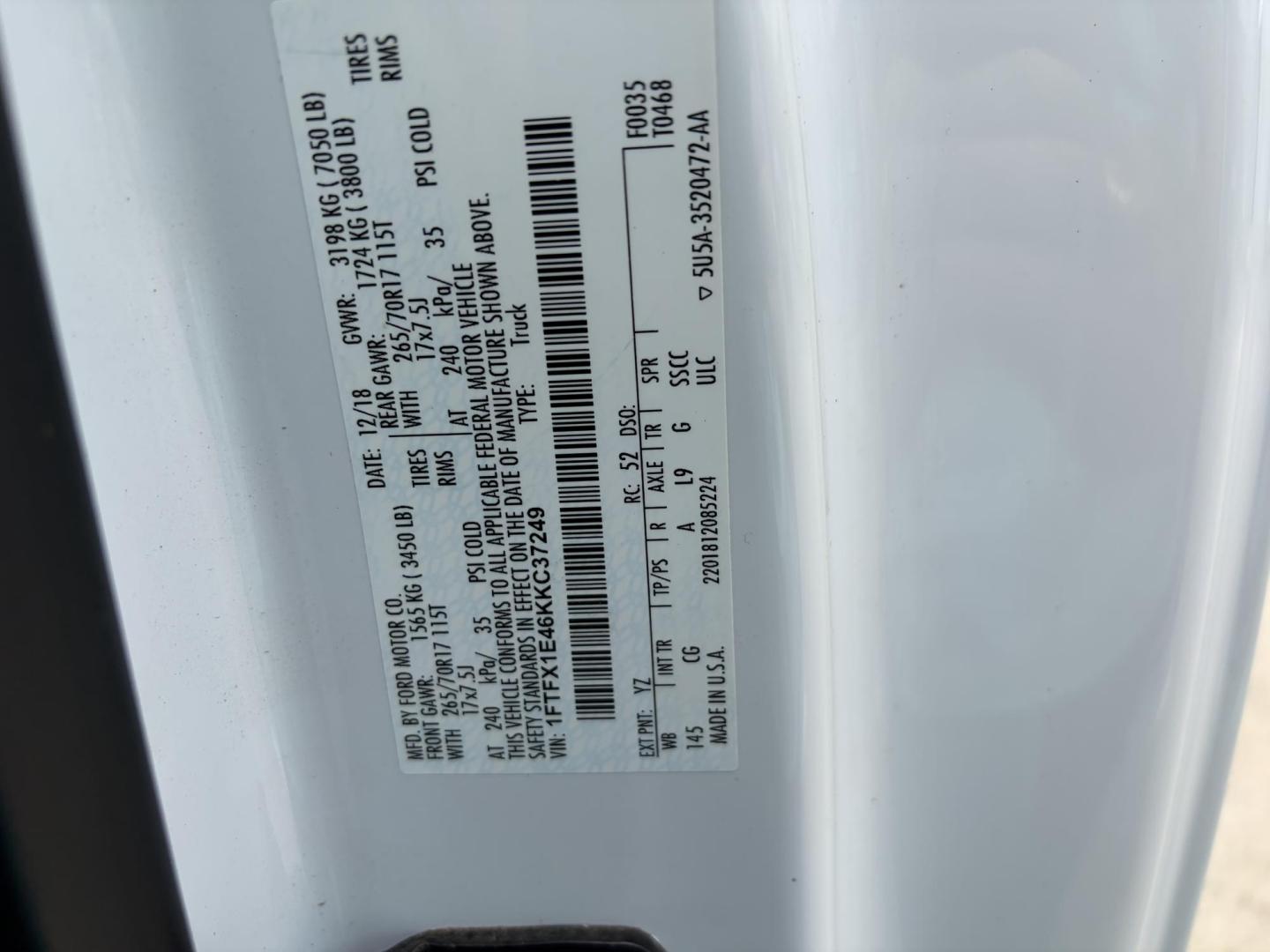 2019 White Ford F-150 XL SuperCab 8-ft. Bed 4WD (1FTFX1E46KK) with an 3.5L V6 DOHC 24V engine, 6A transmission, located at 1687 Business 35 S, New Braunfels, TX, 78130, (830) 625-7159, 29.655487, -98.051491 - Photo#12