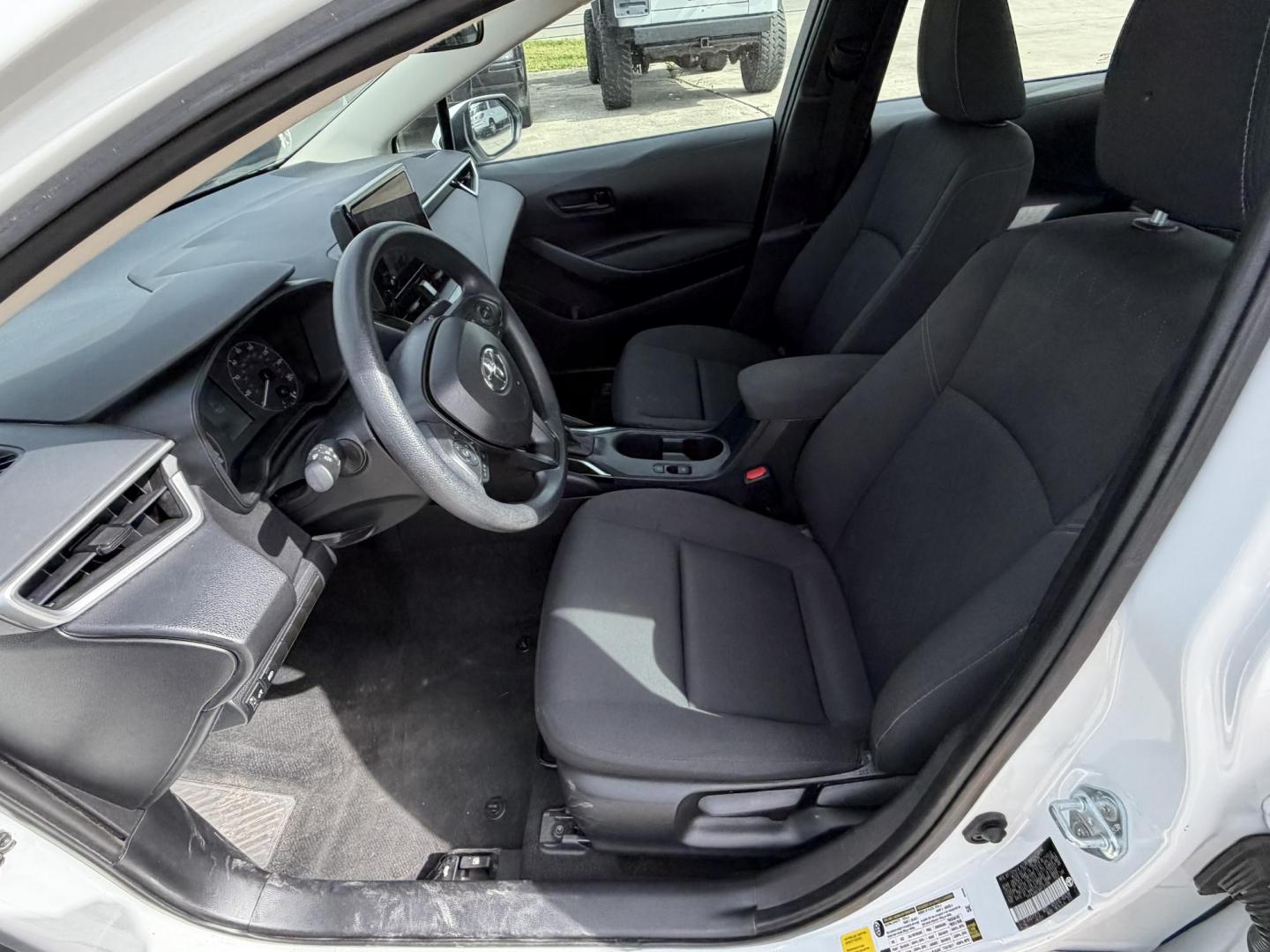 2024 White Toyota Corolla LE (5YFB4MDE8RP) with an 2.0L L4 DOHC 16V engine, CVT transmission, located at 1687 Business 35 S, New Braunfels, TX, 78130, (830) 625-7159, 29.655487, -98.051491 - Photo#10