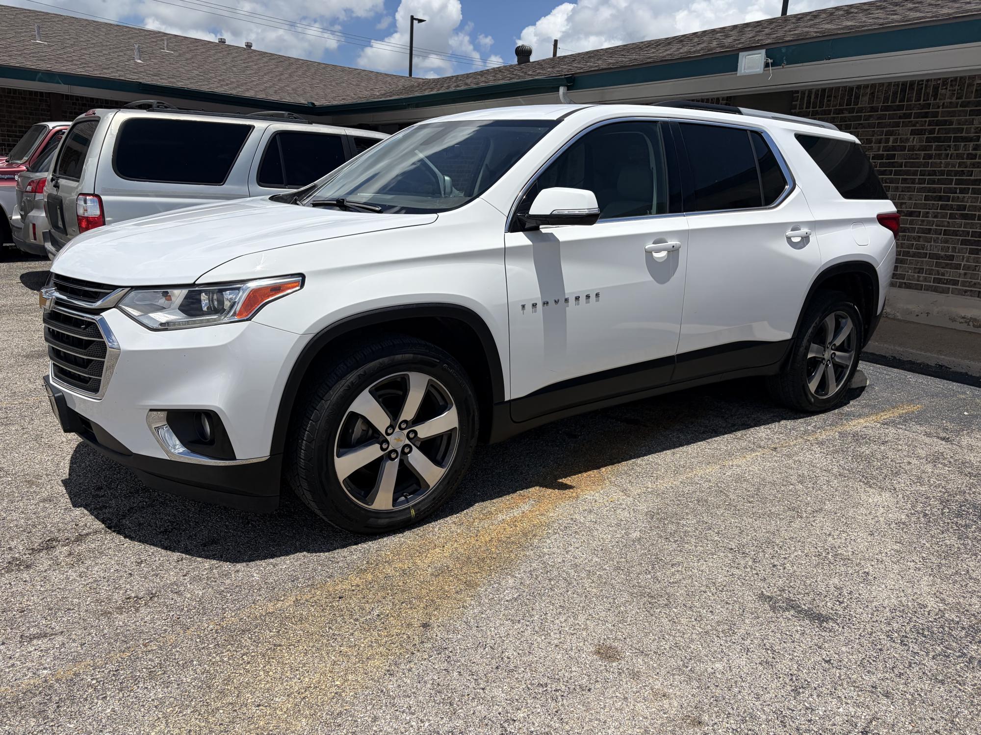 photo of 2018 Chevrolet Traverse LT Leather FWD